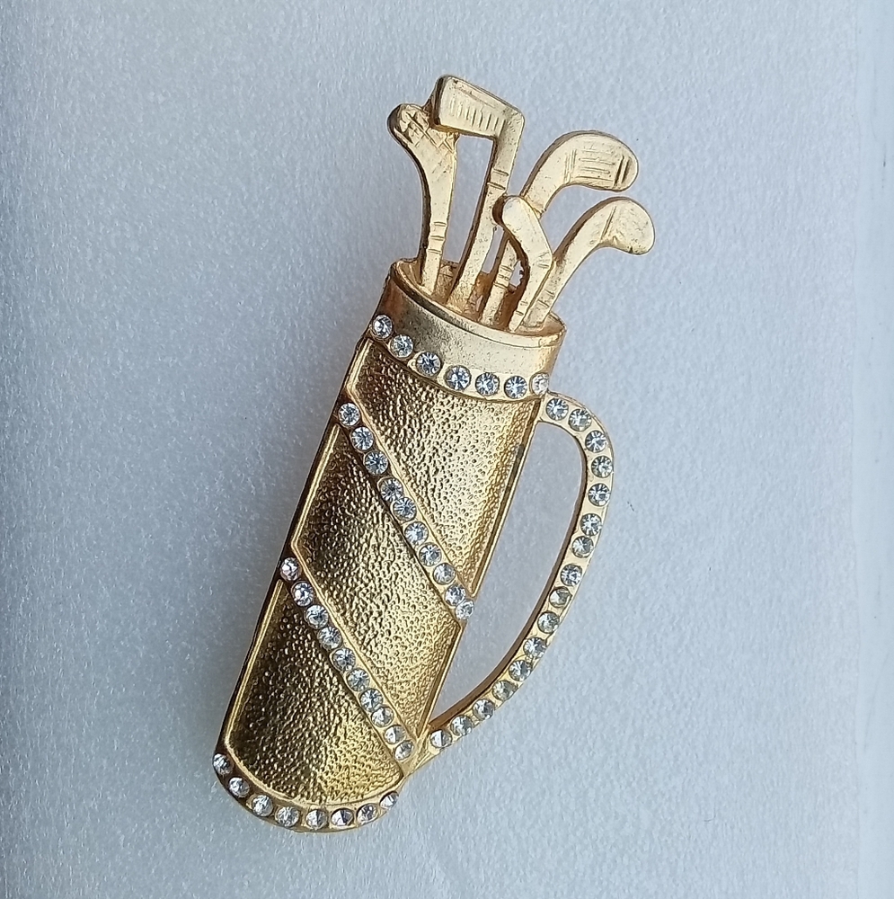 Vintage Gold Golf Bag Brooch with Rhinestones, Signet FP413USA